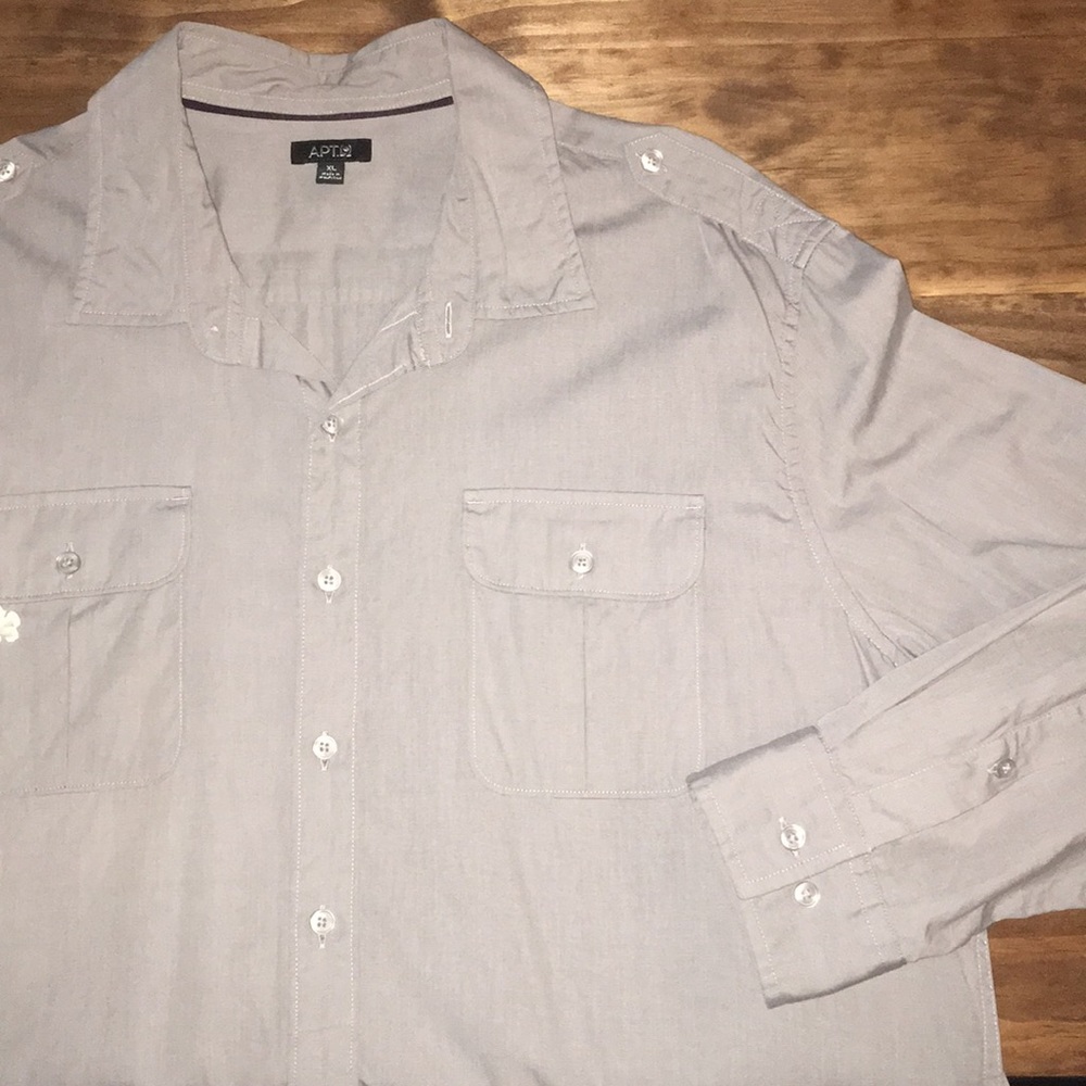 APT 9 Long sleeve military button down dress shirt